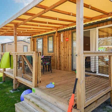 ホテル Le Camping Grand Cerf Gimouille エクステリア 写真
